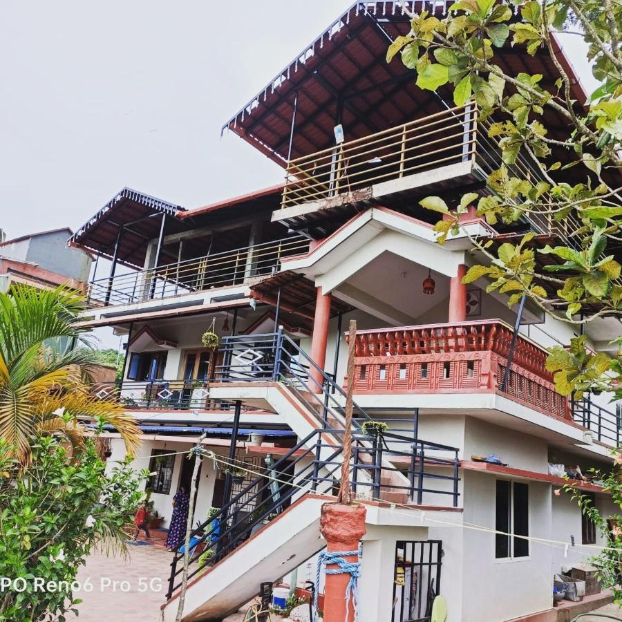 Coorg Girinivas Homestay 102 Мадикери Екстериор снимка